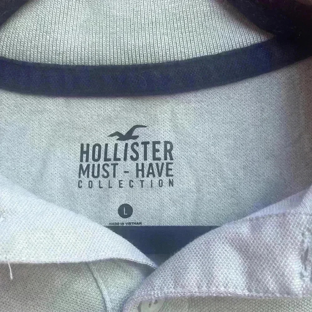 Hollister, Sage green men’s must have collection large polo shirt - Picture 2 of 4
